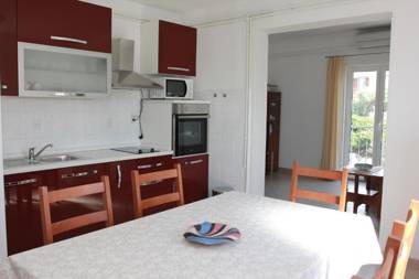 Apartment Vinko - 50m from beach