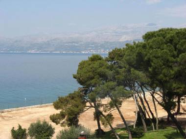 Apartment Vinko - 50m from beach