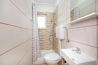 Holiday home Tonko - open pool