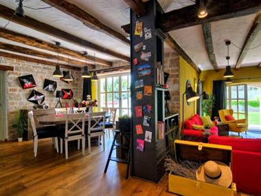 Splendid Villa in Baderna with Private Swimming Pool