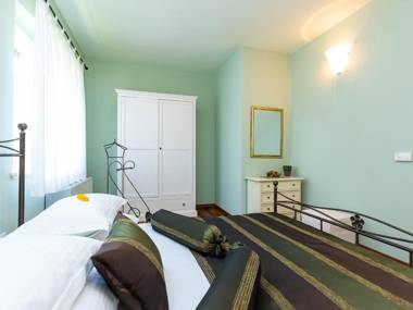 Villa Salvea with heated pool