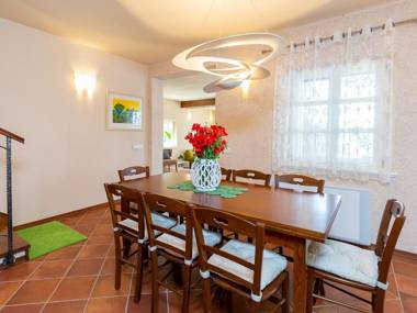 Villa Salvea with heated pool