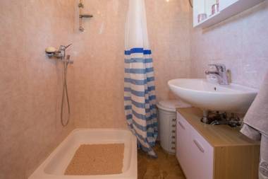 Holiday House Legovic