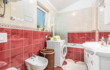 Three-Bedroom Villa Marija with Private Pool in Gedici