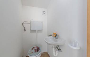 Villa Ivda with Heated Pool in Porec Area