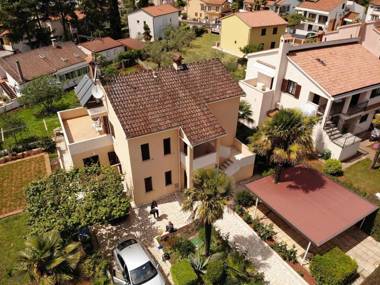 APARTMENT A4 INES NEAR BEACH