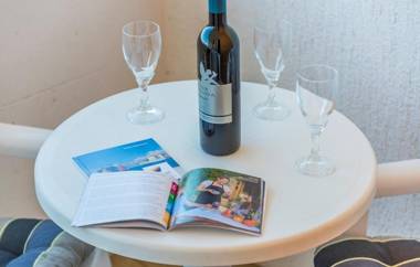 Apartment Bella with Balcony