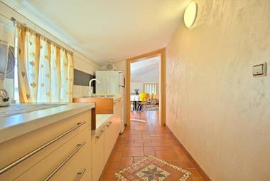 Viki Sani Stiven Evan Teo Goran