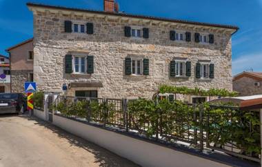 Stone House - Villa Zita with Private Pool