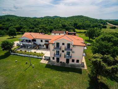Lovely House LINDI in Poreč