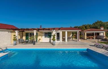 Holiday House Jurici