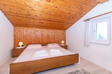 Apartments Ada near the Sea