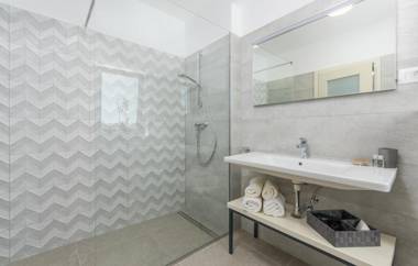 Villa Hizina Veleniki