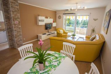 Comfortable apartment Terezija A4 plus 1 for 5 Persons with Balcony in Poreč