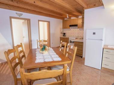 Cozy apartment in quiet surroundings only 600m from the sea.