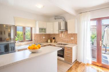 Split villa Dalmatica with private pool