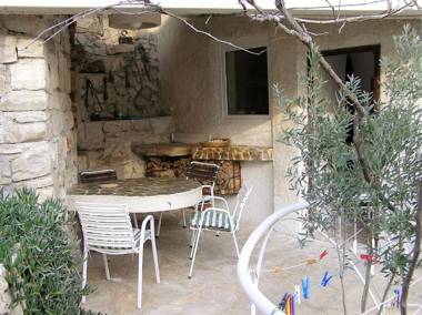 Apartments Mako - 15m from beach