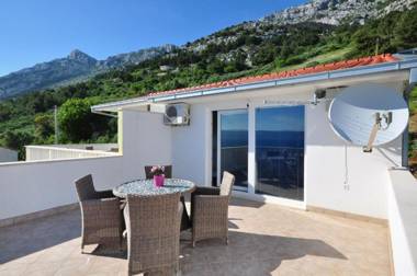 Apartments Marija Pisak