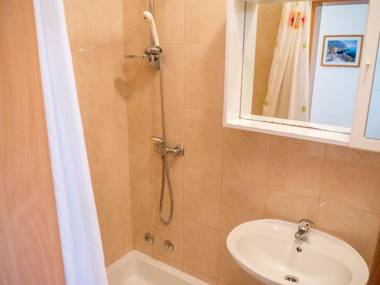 Fabulous Holiday Home in Pako tane with Swimming Pool