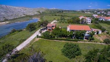 Apartment Ana - near the beach