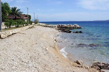 Apartments with a parking space Mandre Pag - 18839