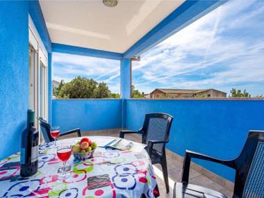 Lovely Apartment in Mandre with Barbecue