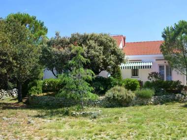 Not detached home with private terrace and garden