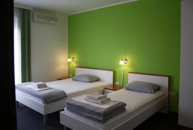 Pansion Komfor Fitea