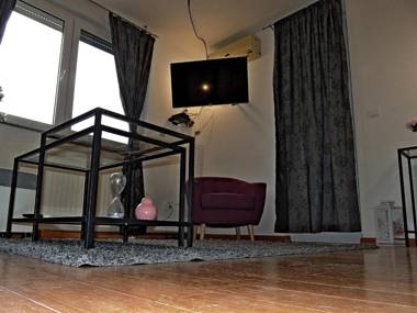 FACTORY - SELF check in