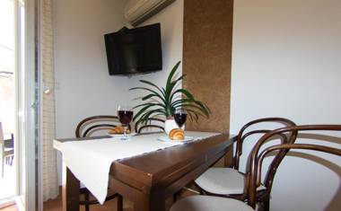 Apartments Villa Marid