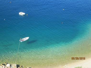 Apartments Lozina on the Beach