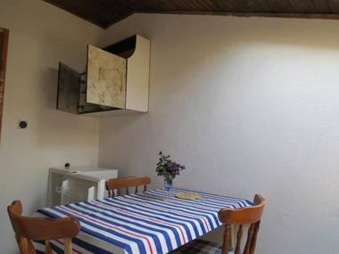 Apartments Rene - parking space