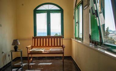 Apartments Ozren-amazing sea view