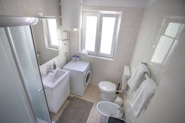 Apartment Omiš Holiday