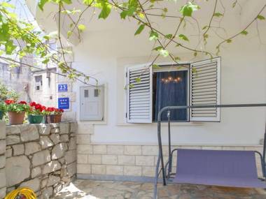 Country side getaway close to the river and the sea