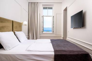 Family Hotel Lišanj