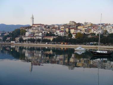 Apartments Maricic 200 meters from the Sea