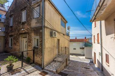 Apartment Mario-50m from sea