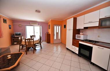 Apartment Danka - parking and grill