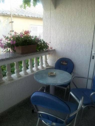 Apartments Kati - 150 m from center