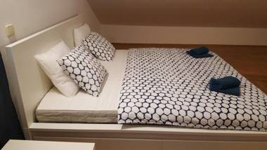 Slavko modern furnished penthouse for 8