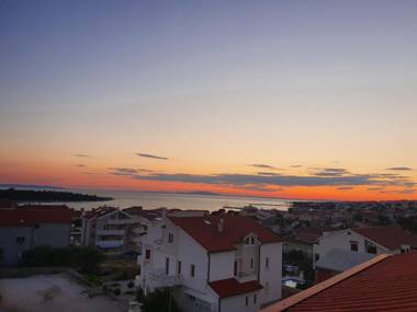 Apartment Romi - Novalja