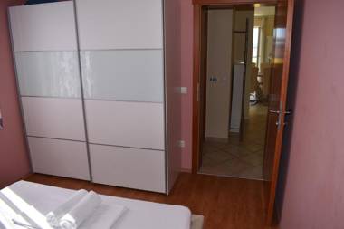 Apartment Romi - Novalja