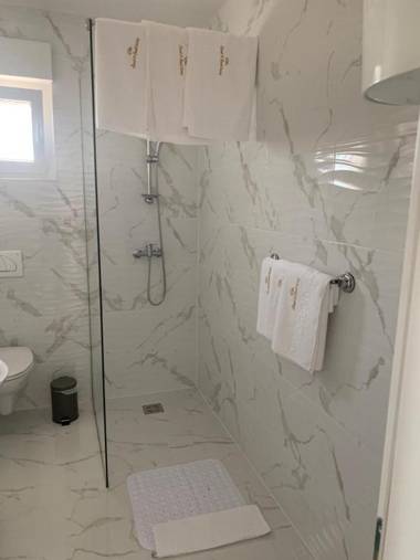 Villa Sendi luxury with a pool