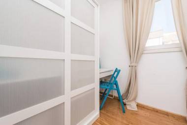 Blue sky modern sea view apartment