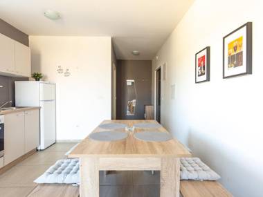 Charming Apartment in Novalja near Seabeach