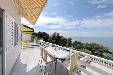Apartments Djurdja - 20 m from beach