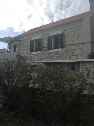 Apartment Kova - 10 m from sea