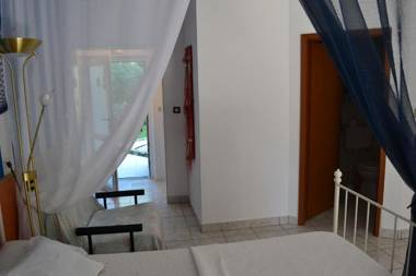 Villa Verde Apartments and Rooms