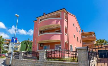 Apartments Marich